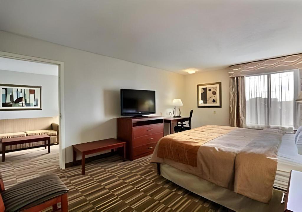 Comfort Inn & Suites University South Ann Arbor Dış mekan fotoğraf